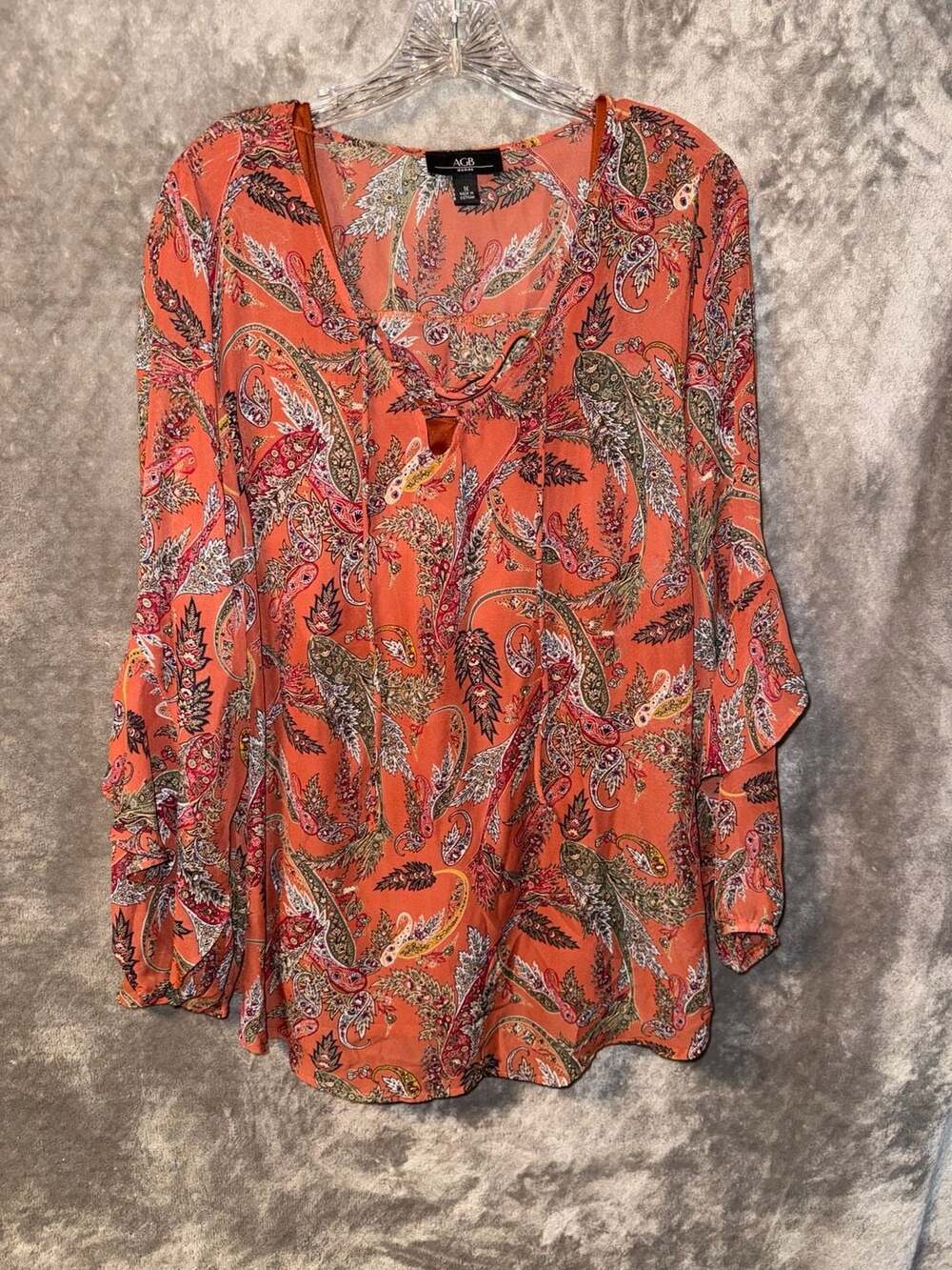AGB Woman 1X Paisley Print Lace-Up Ruffle Sleeve Blouse